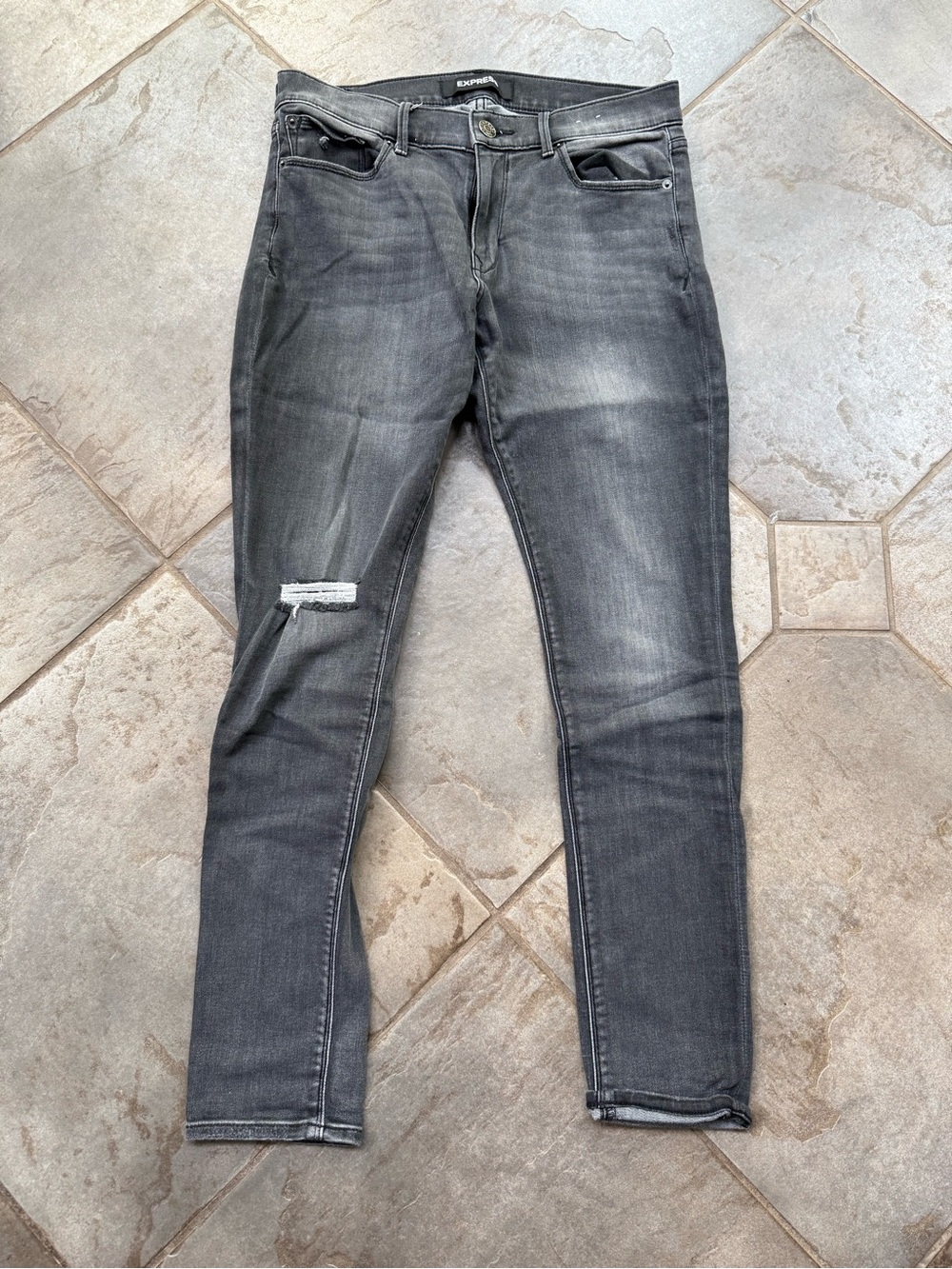 Women’s Gray Slim Fit Distressed Jeans